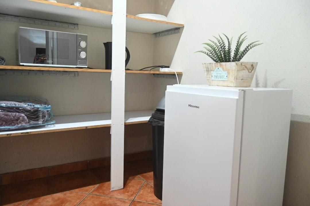 Zhantique Guest House 1- Unit 5 Boksburg Eksteriør billede