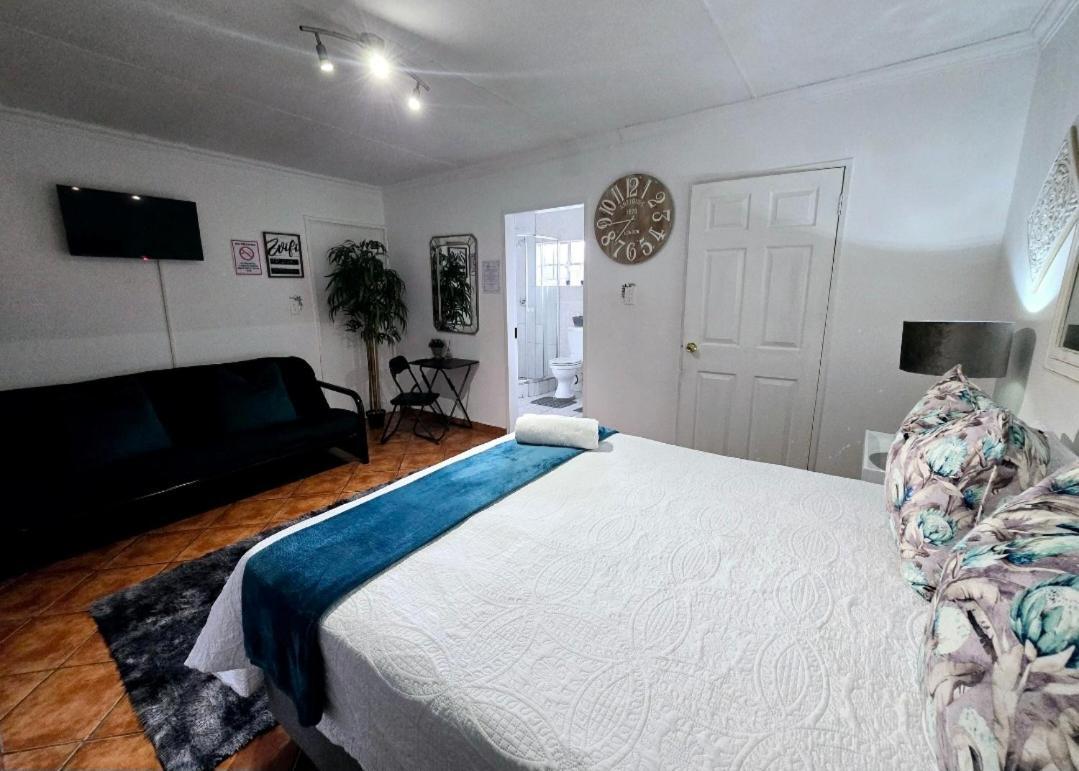 Zhantique Guest House 1- Unit 5 Boksburg Eksteriør billede